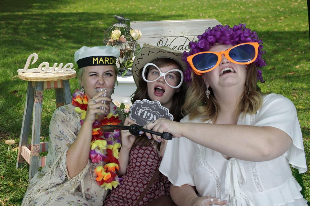 Ash and Lauren's wedding  | View more photos from the event at gallery.myphotoboothexperience.co.uk/u/MyPhotoBoothExperienceLtd/Ash-and-Laurens-wedding